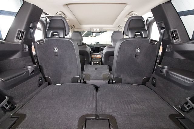 Used 2024 Volvo XC90 T8 Plus w/ Protection Package Premier AWD/4WD image 26