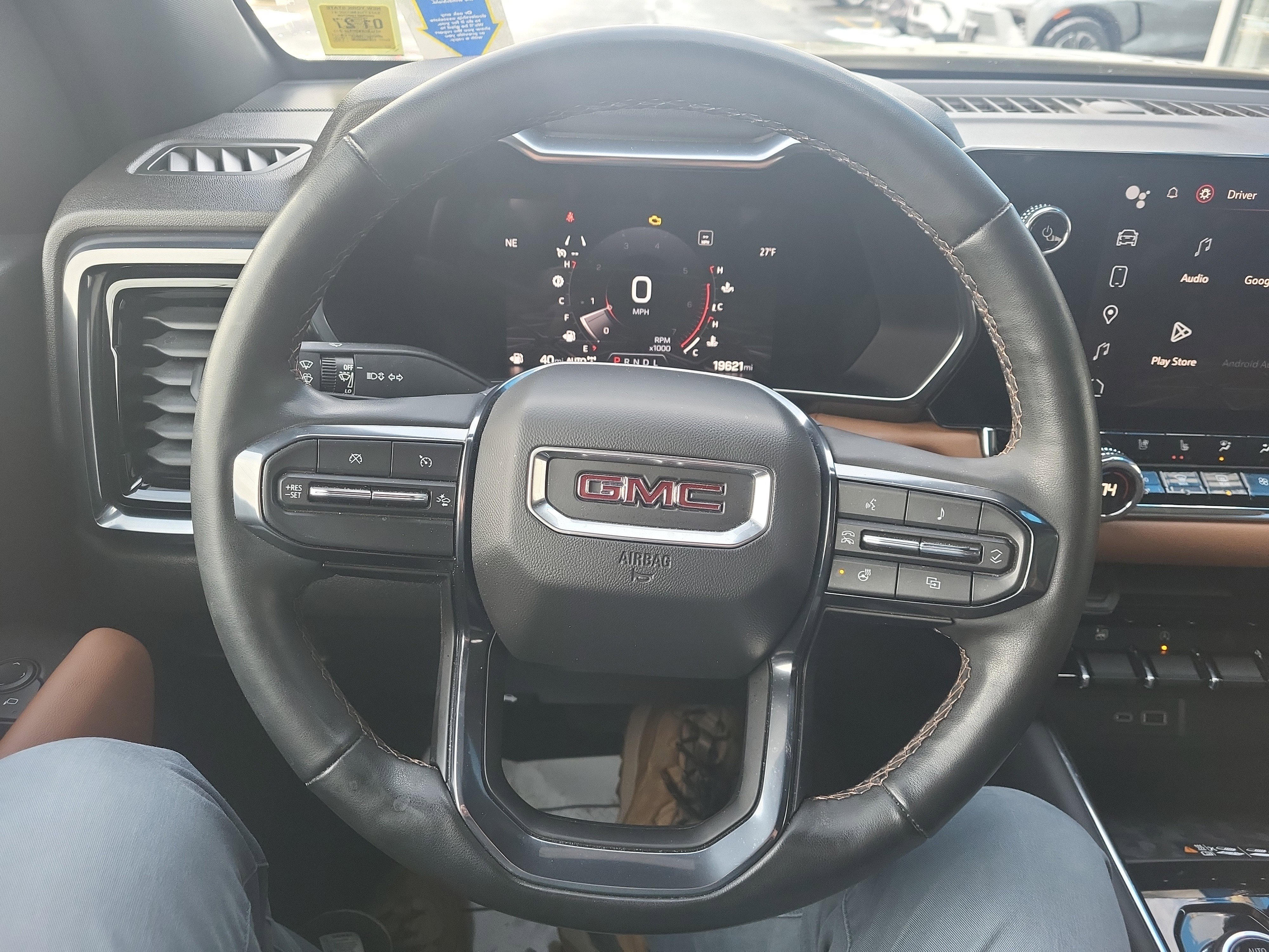 Used 2023 GMC Canyon AT4 w/ AT4 Premium Package image 15