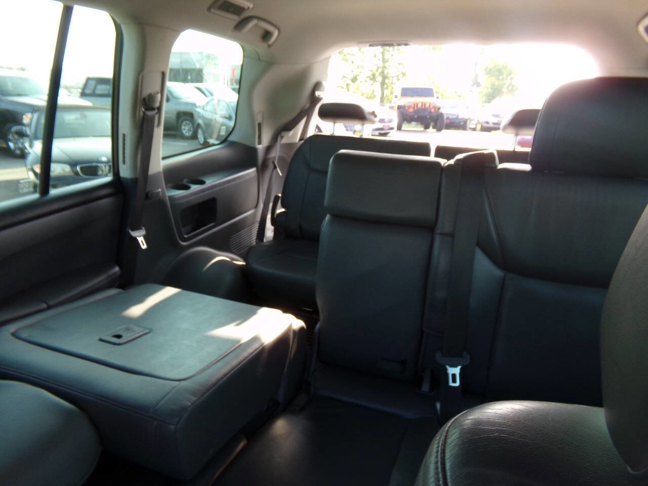 Used 2008 Lexus LX 570 4WD image 50