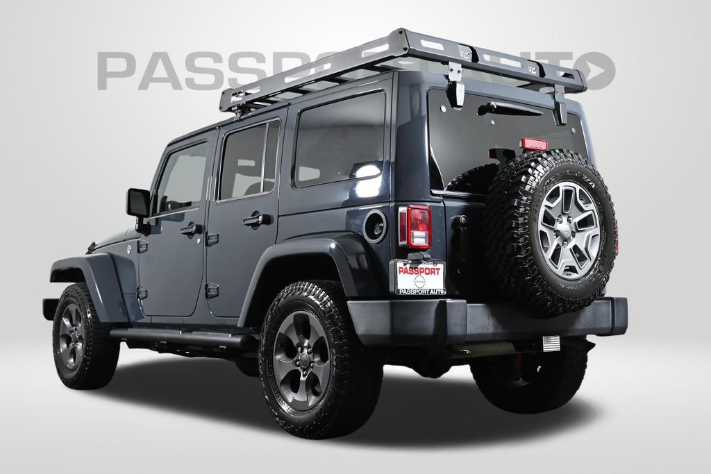 Used 2016 Jeep Wrangler Unlimited Rubicon w/ Connectivity Group AWD/4WD image 5
