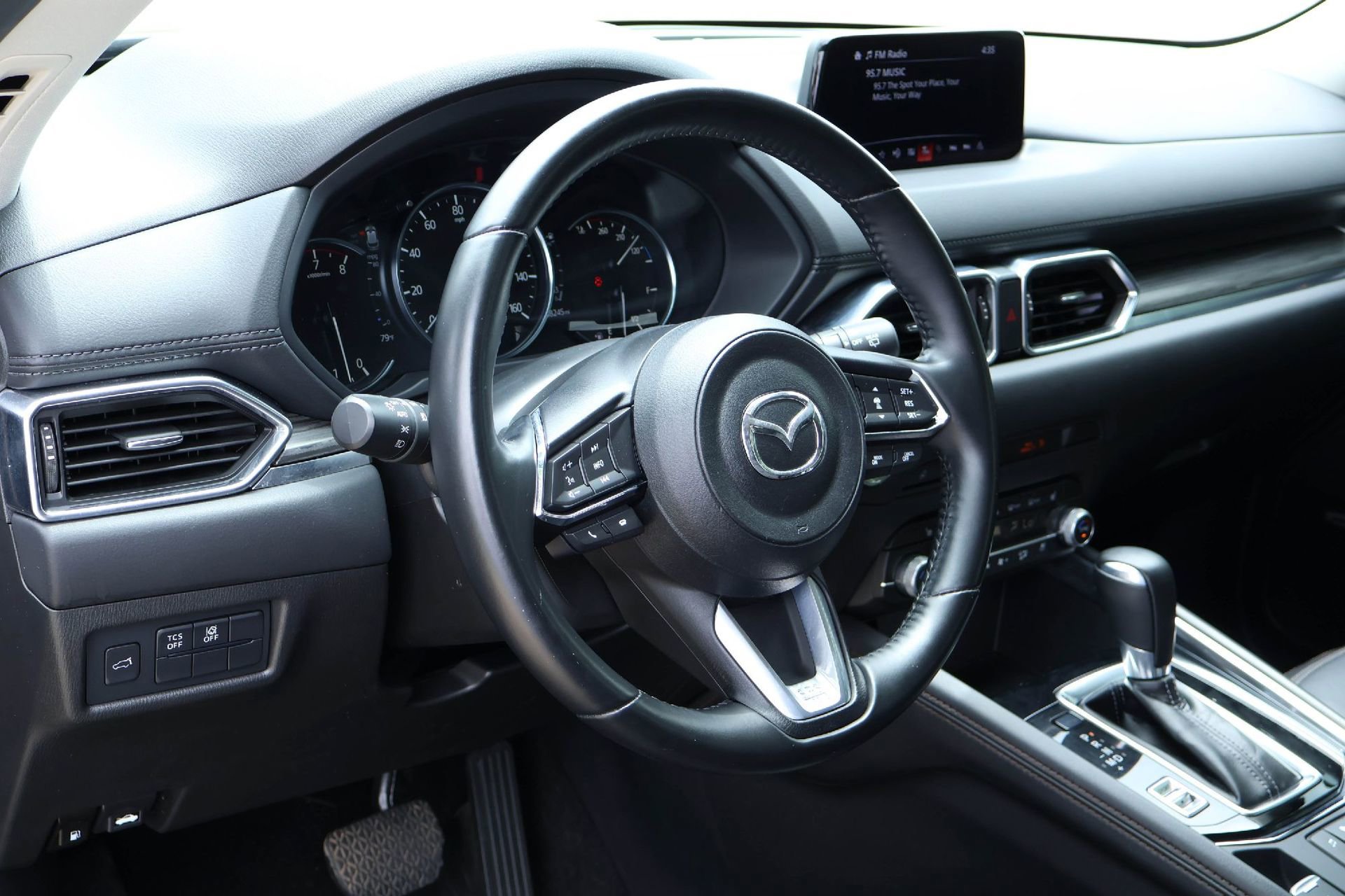 Used 2020 MAZDA CX-5 Grand Touring w/ GT Premium Package FWD image 2