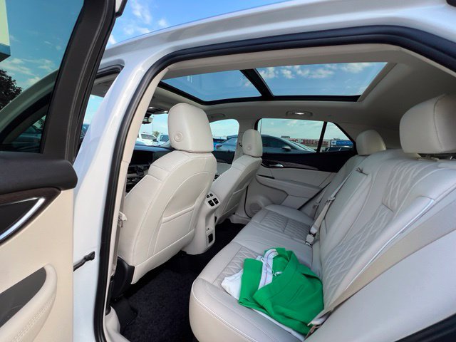 Used 2023 Buick Envision Avenir AWD/4WD image 8