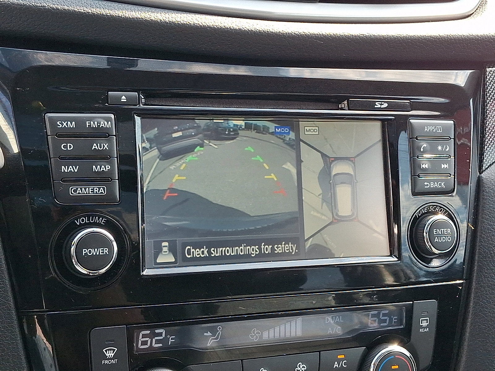 Used 2015 Nissan Rogue SL w/ SL Premium Package FWD image 20