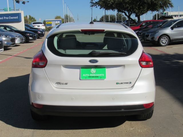 Used 2016 Ford Focus Electric Hatchback FWD image 7