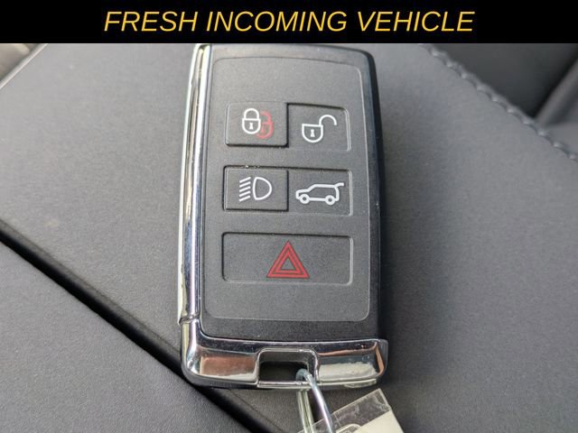 Used 2026 Land Rover Range Rover Evoque S image 25