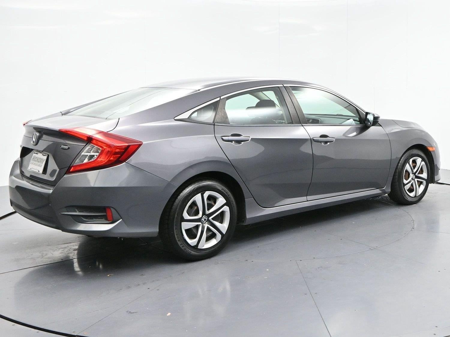 Used 2018 Honda Civic LX image 7
