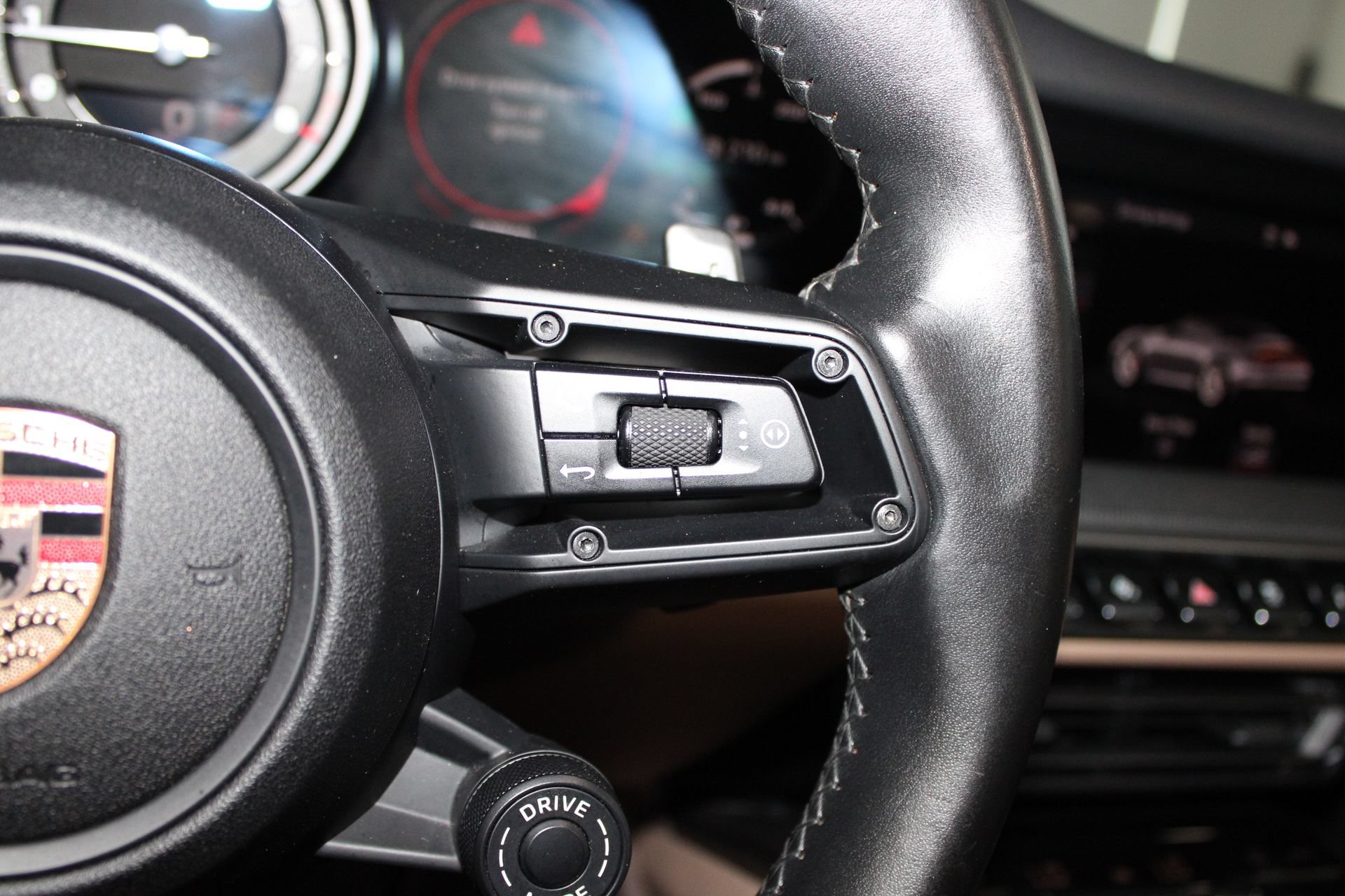 Used 2020 Porsche 911 Carrera S RWD image 34