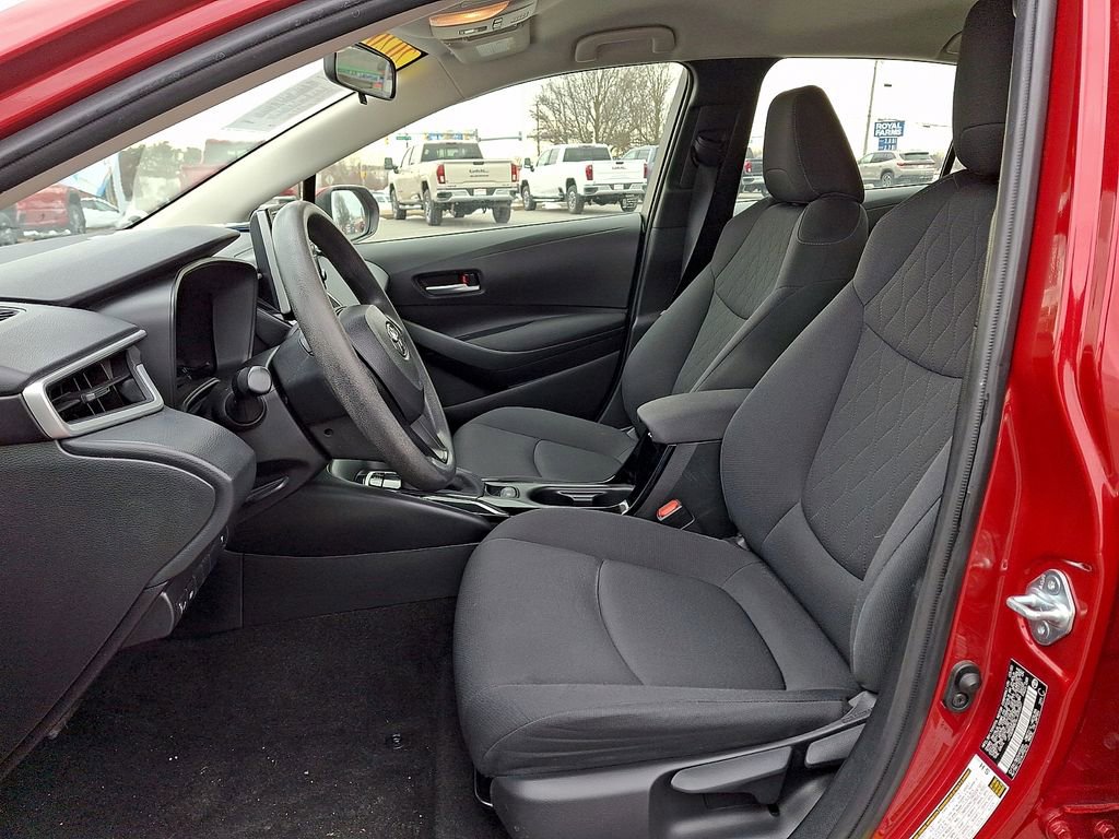 Used 2020 Toyota Corolla LE image 13