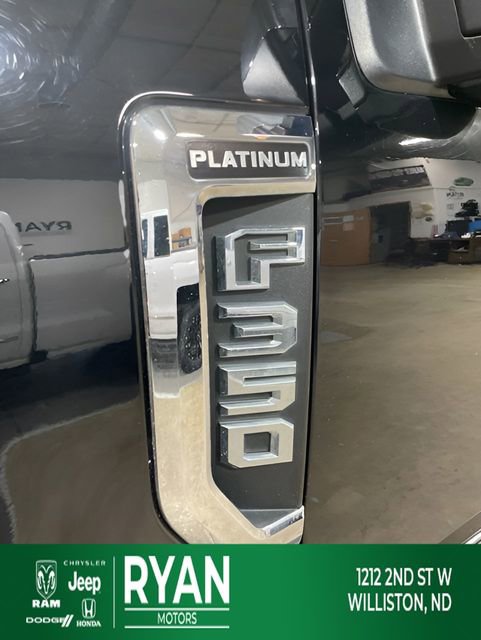 Used 2017 Ford F350 Platinum w/ Platinum Ultimate Package AWD/4WD image 39