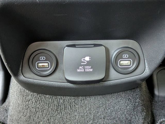 Used 2023 Hyundai Santa Fe Calligraphy FWD image 16