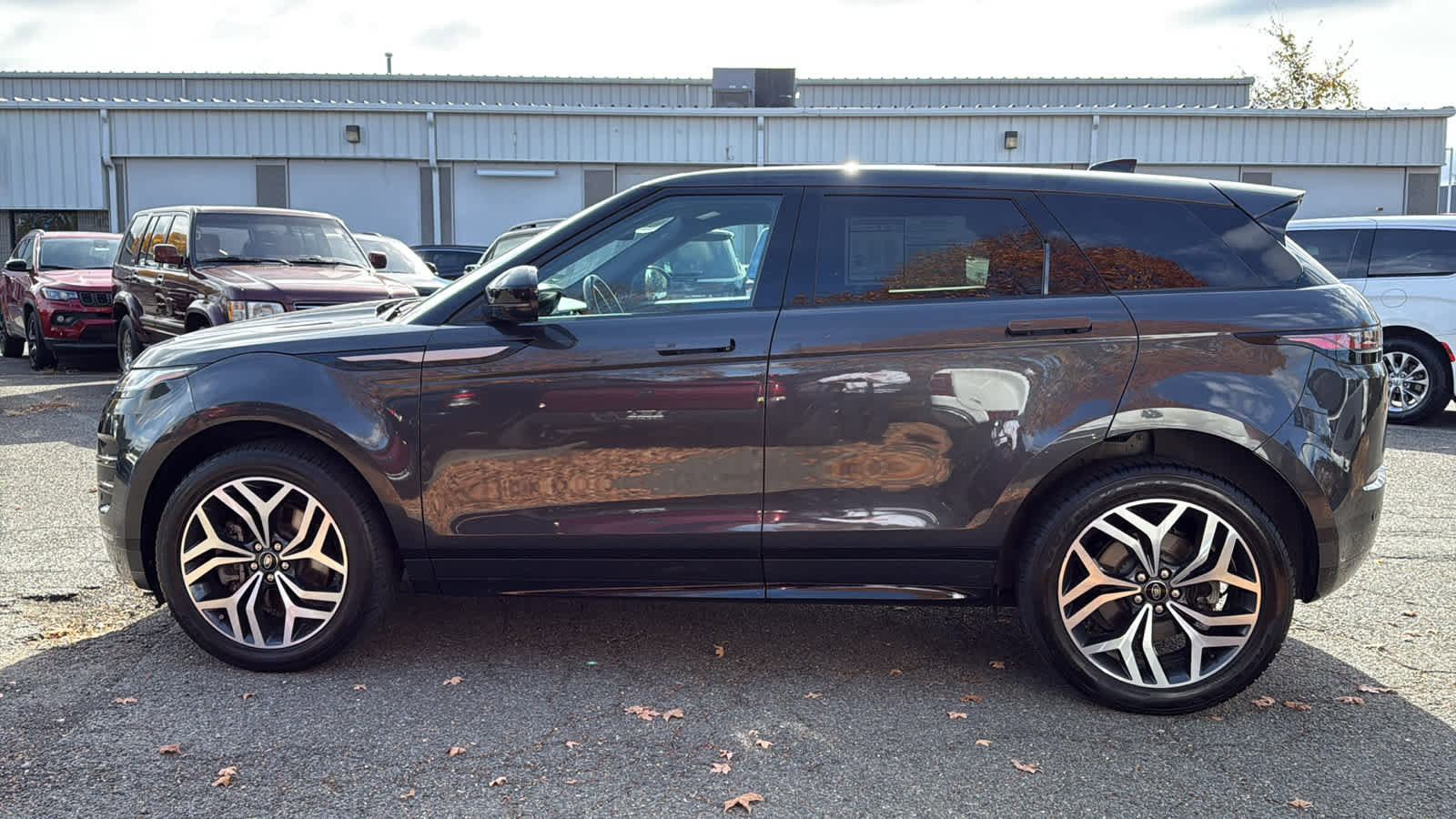 Used 2022 Land Rover Range Rover Evoque R-Dynamic S image 6