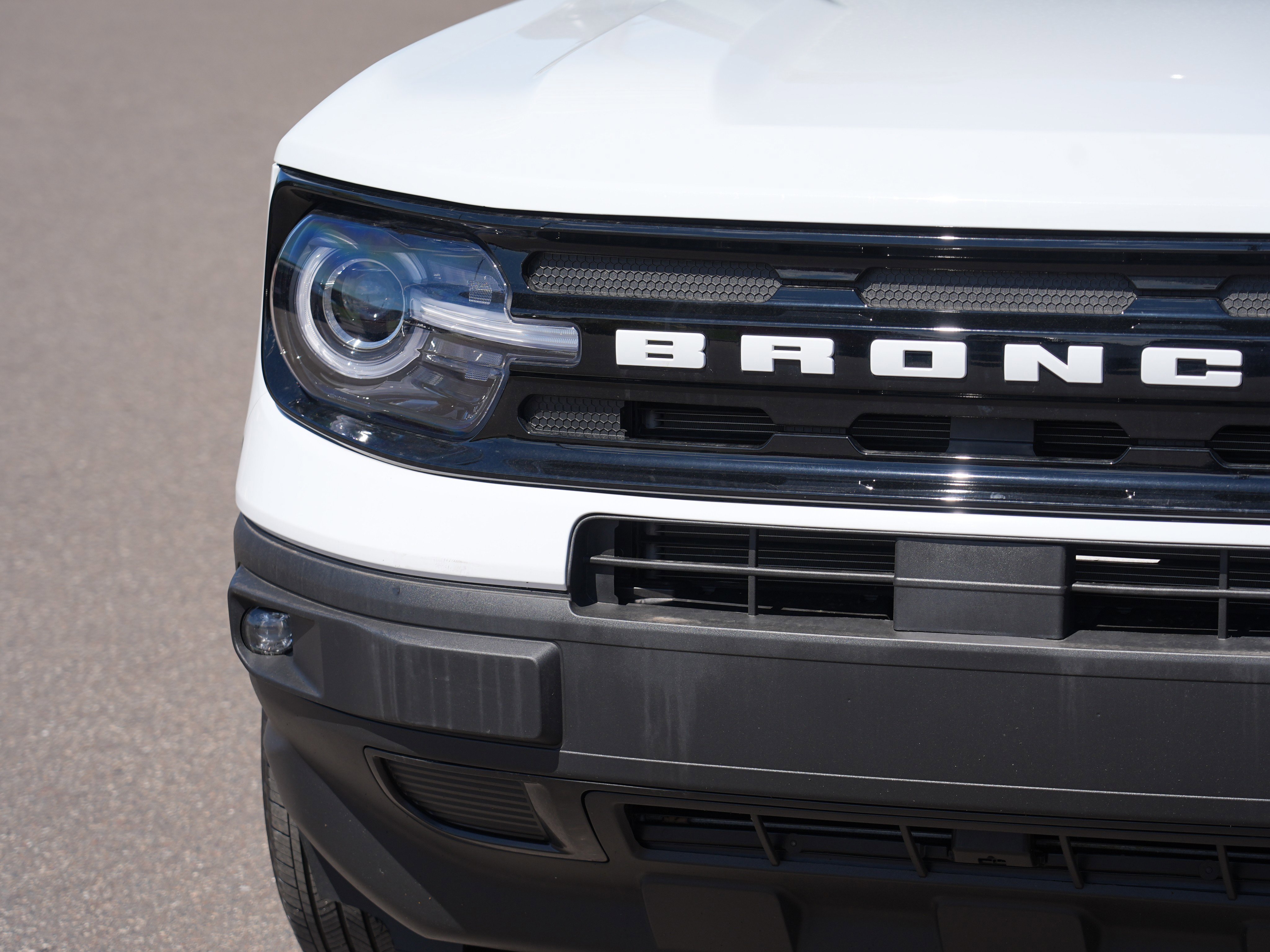 Used 2024 Ford Bronco Sport Outer Banks w/ Tech Package AWD/4WD image 9