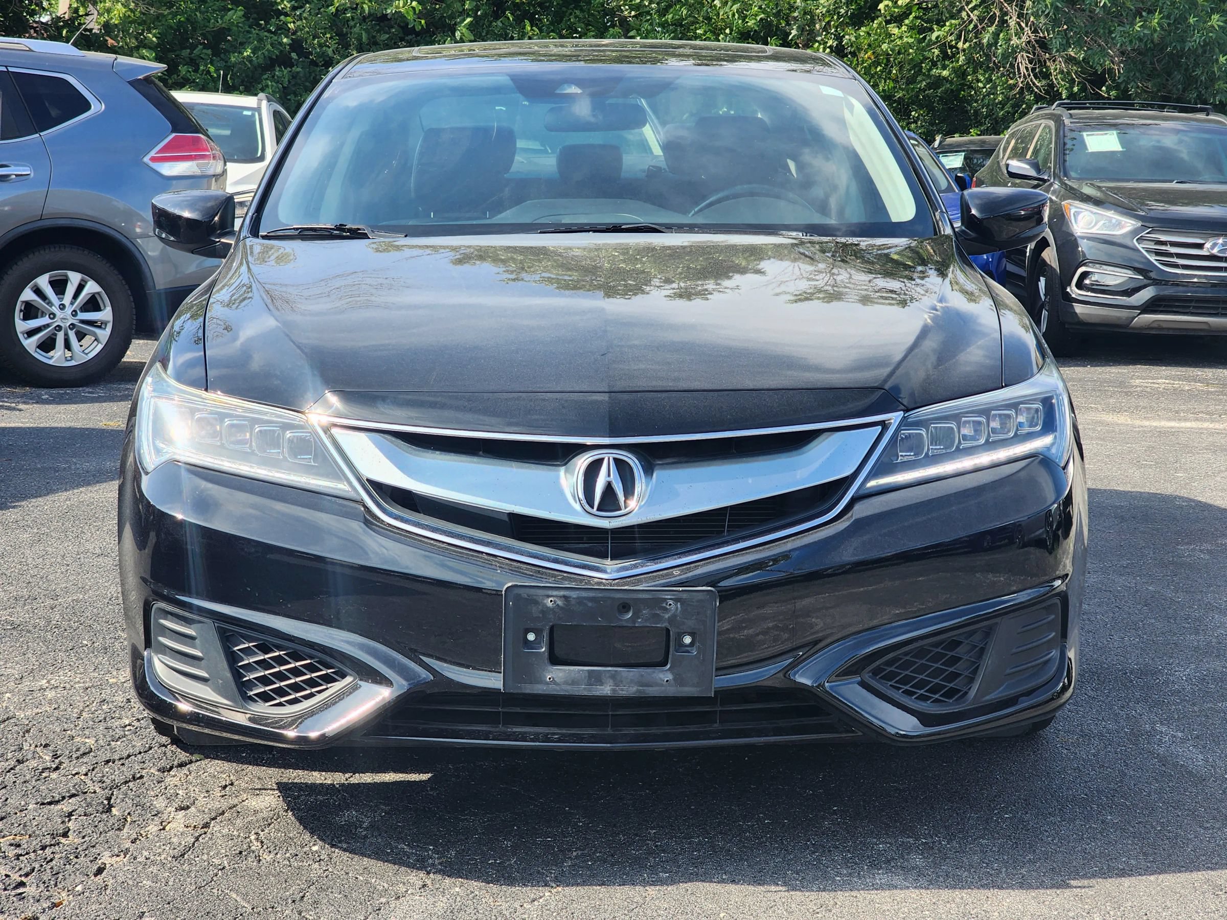Used 2017 Acura ILX FWD image 2