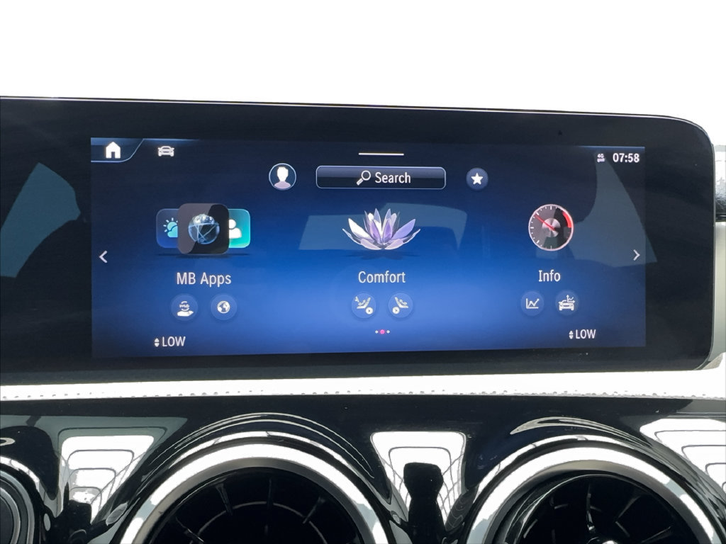 Used 2025 Mercedes-Benz CLA 250 image 44