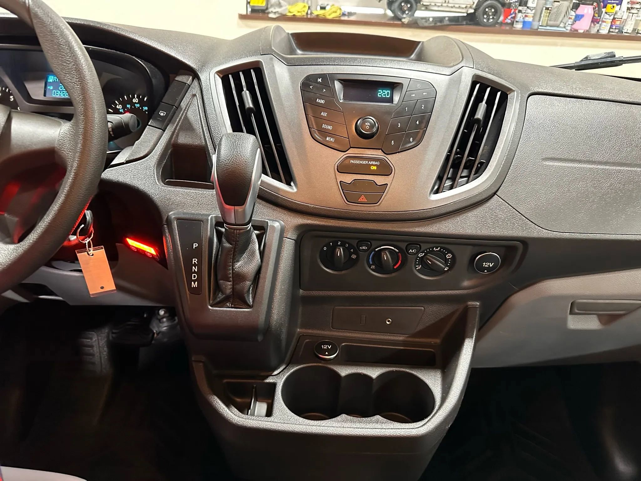 Used 2015 Ford Transit 350 148 Medium Roof image 43