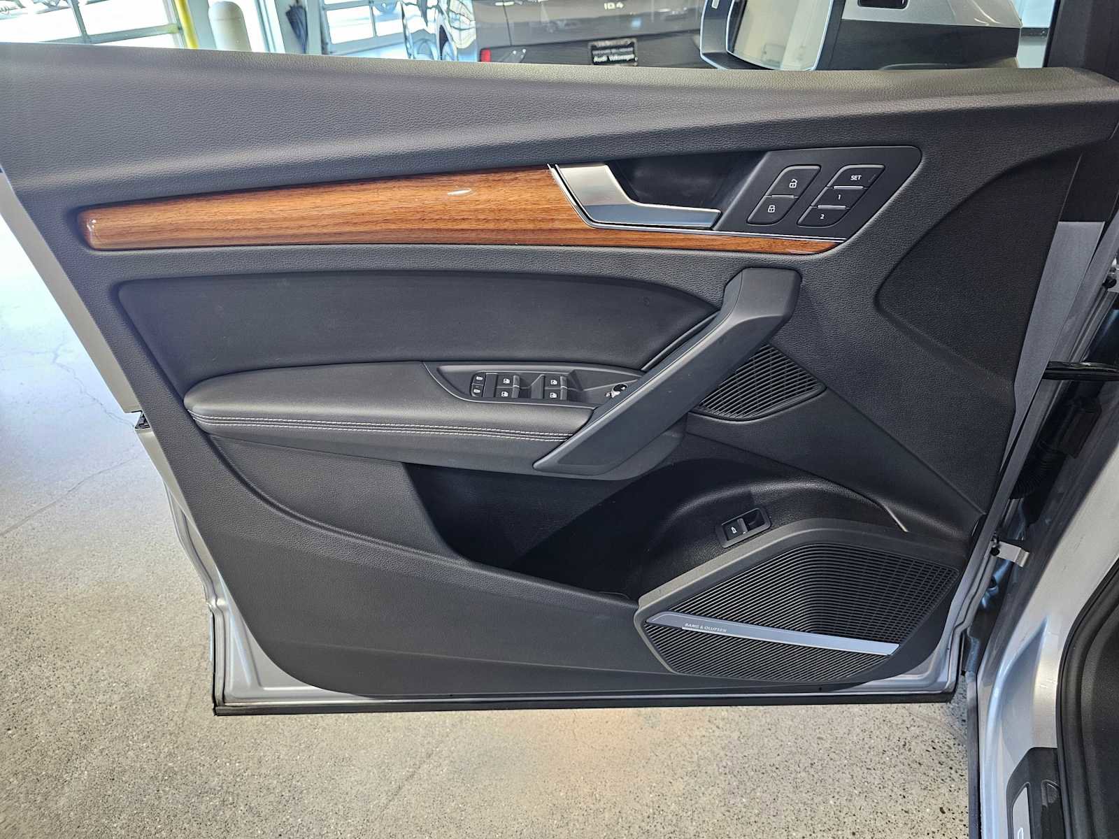 Used 2022 Audi Q5 2.0T Premium Plus image 22