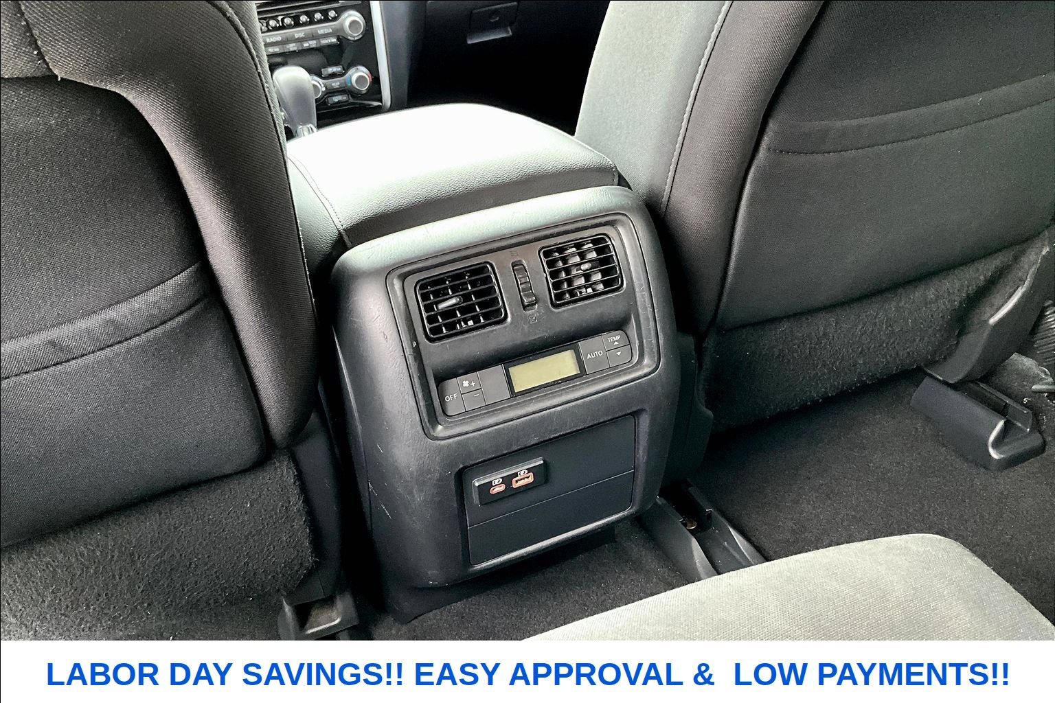 Used 2020 Nissan Pathfinder S FWD image 9