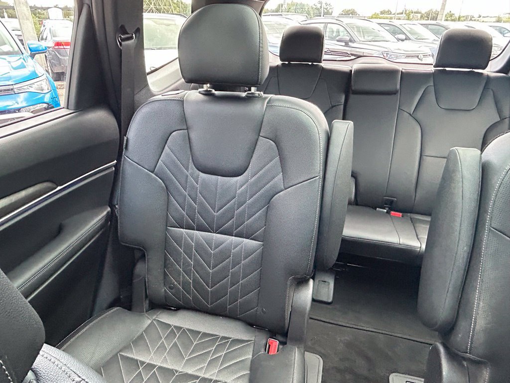 Used 2023 Kia Telluride SX X-Line AWD/4WD image 12