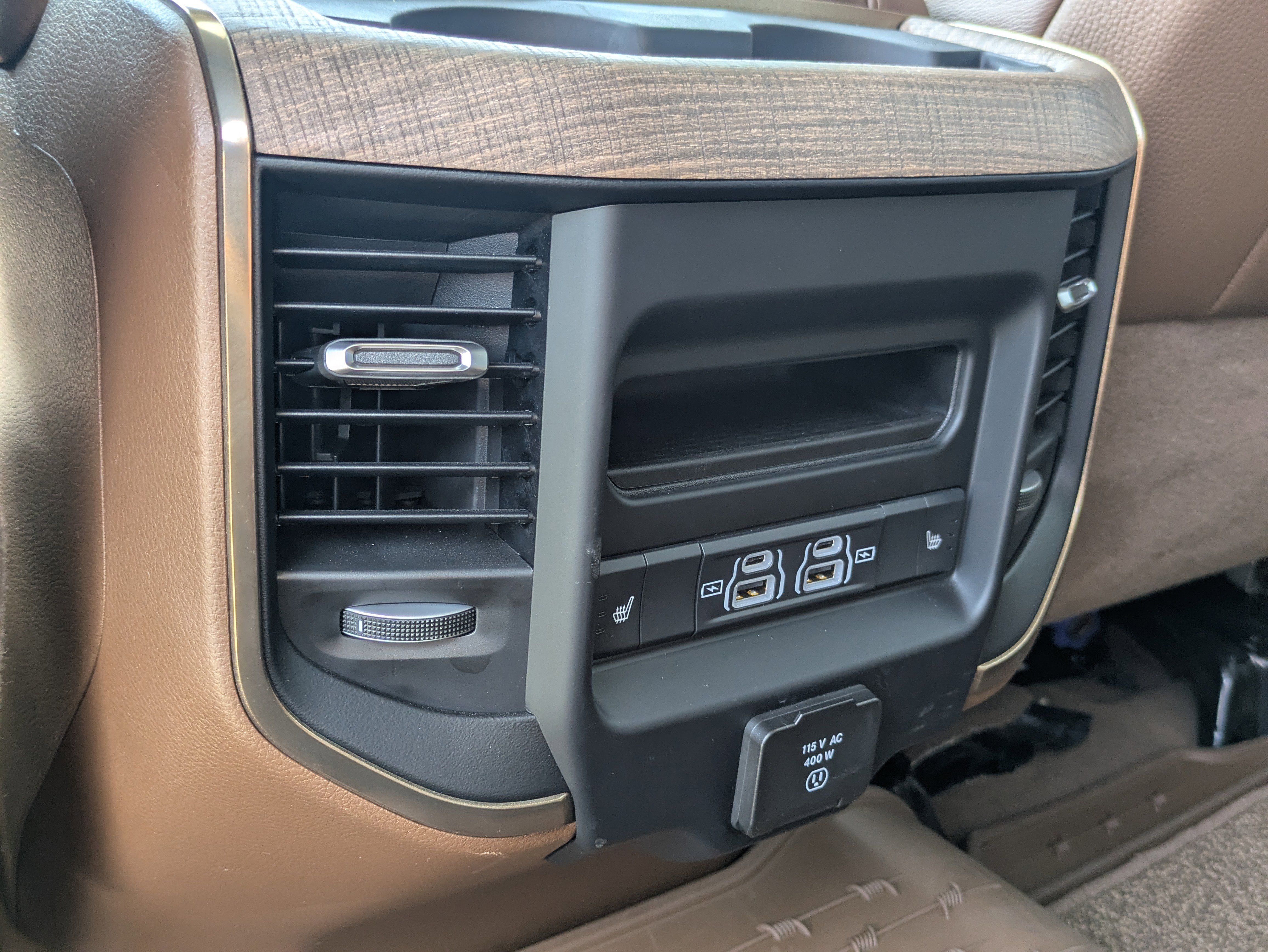 Used 2024 RAM 2500 Limited w/ Safety Group AWD/4WD image 15