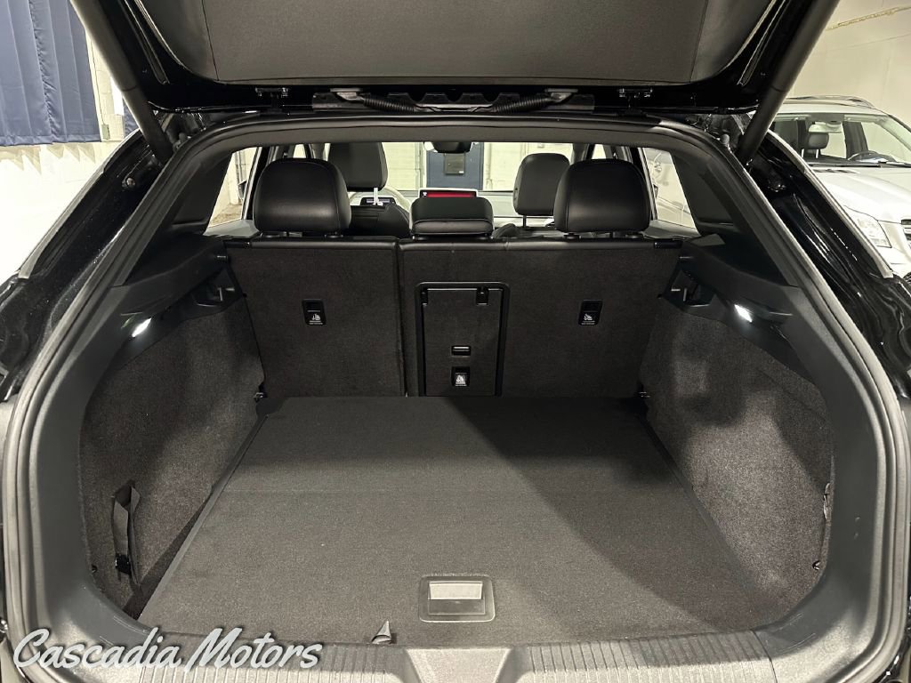 Used 2021 Volkswagen ID.4 1st Edition RWD image 9