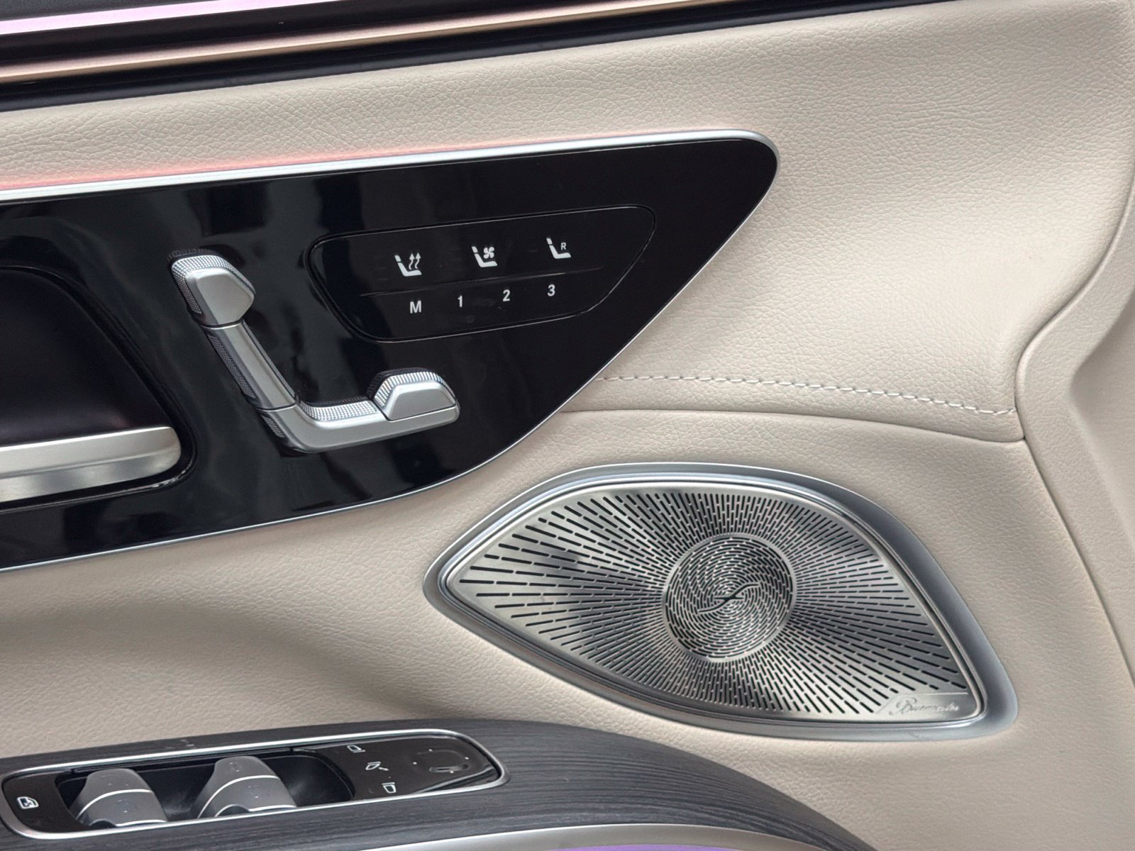 Certified 2023 Mercedes-Benz EQS 580 4MATIC SUV image 22