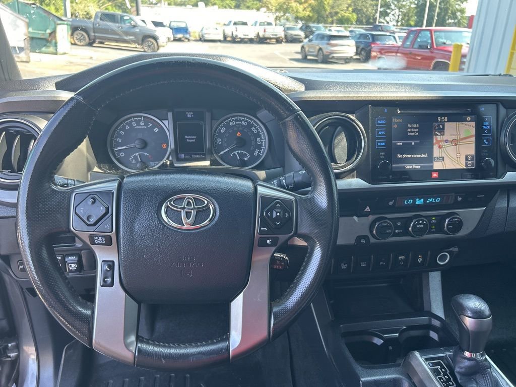 Used 2017 Toyota Tacoma Limited image 20
