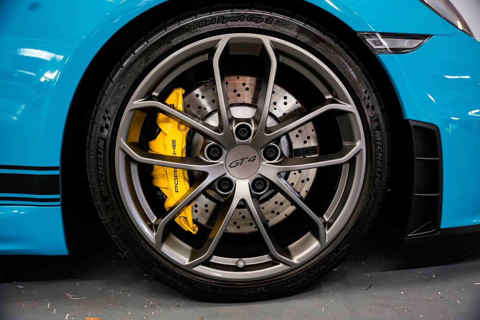 Used 2021 Porsche 718 Cayman GT4 RWD image 43