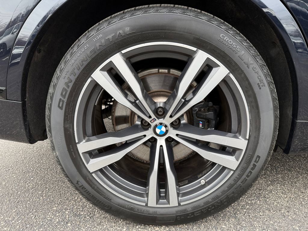Certified 2024 BMW X7 xDrive40i w/ Executive Package image 17