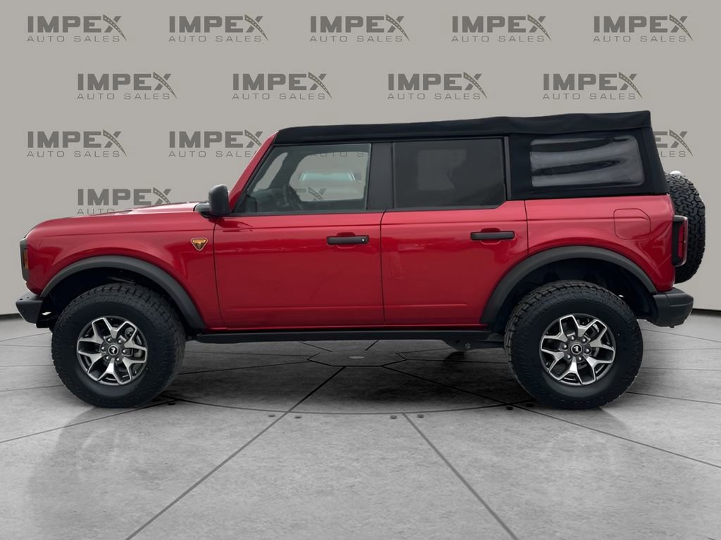 Used 2021 Ford Bronco Badlands image 2