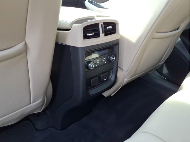 Certified 2020 Buick Envision Essence image 12
