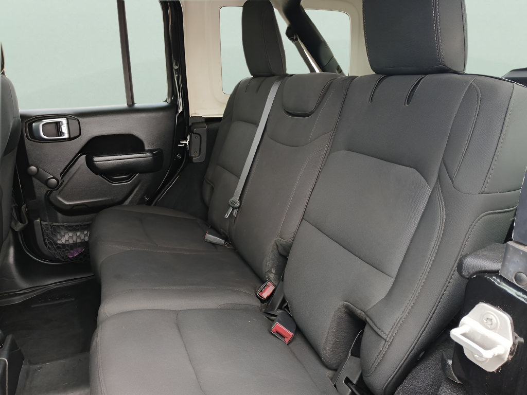 Used 2022 Jeep Wrangler Unlimited Sport AWD/4WD image 23