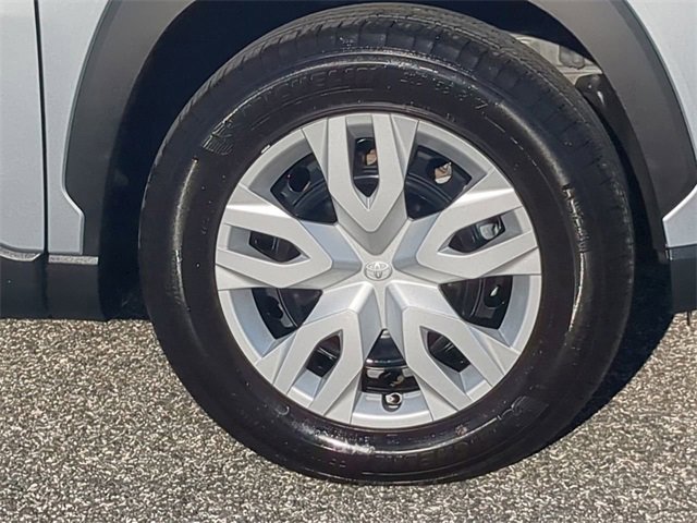 Certified 2026 Toyota Corolla Cross L image 11
