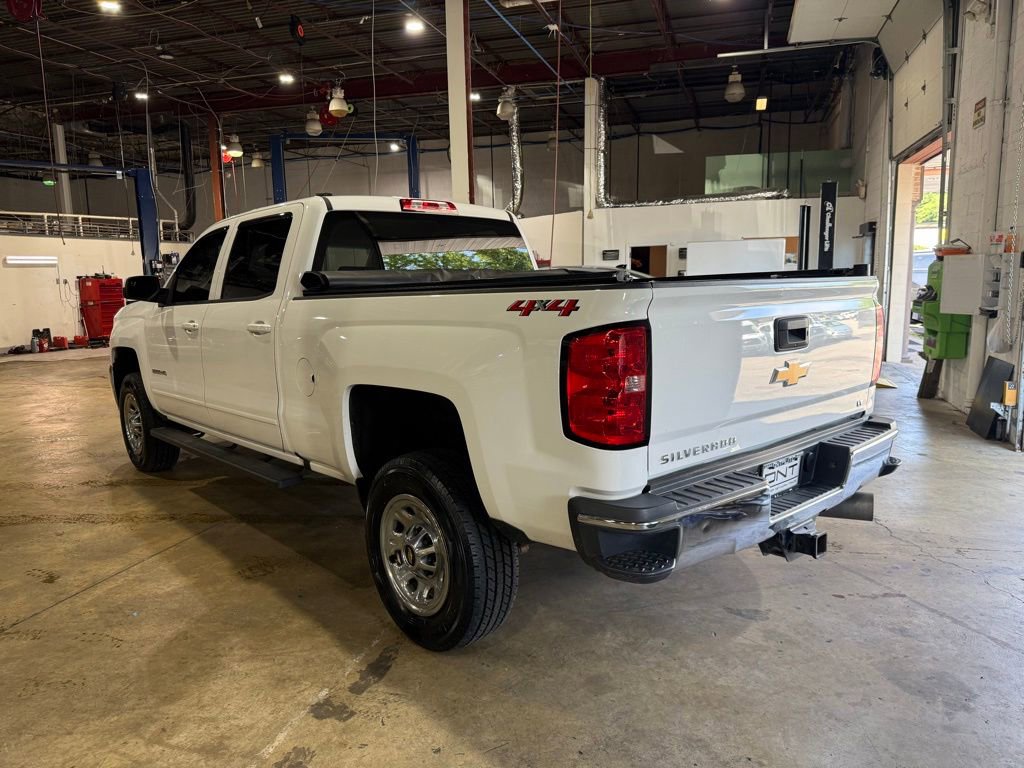 Used 2019 Chevrolet Silverado 2500 LT AWD/4WD image 6