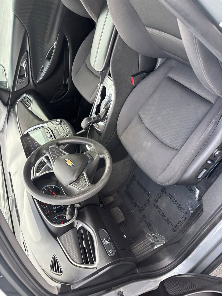 Used 2024 Chevrolet Malibu LT FWD image 8
