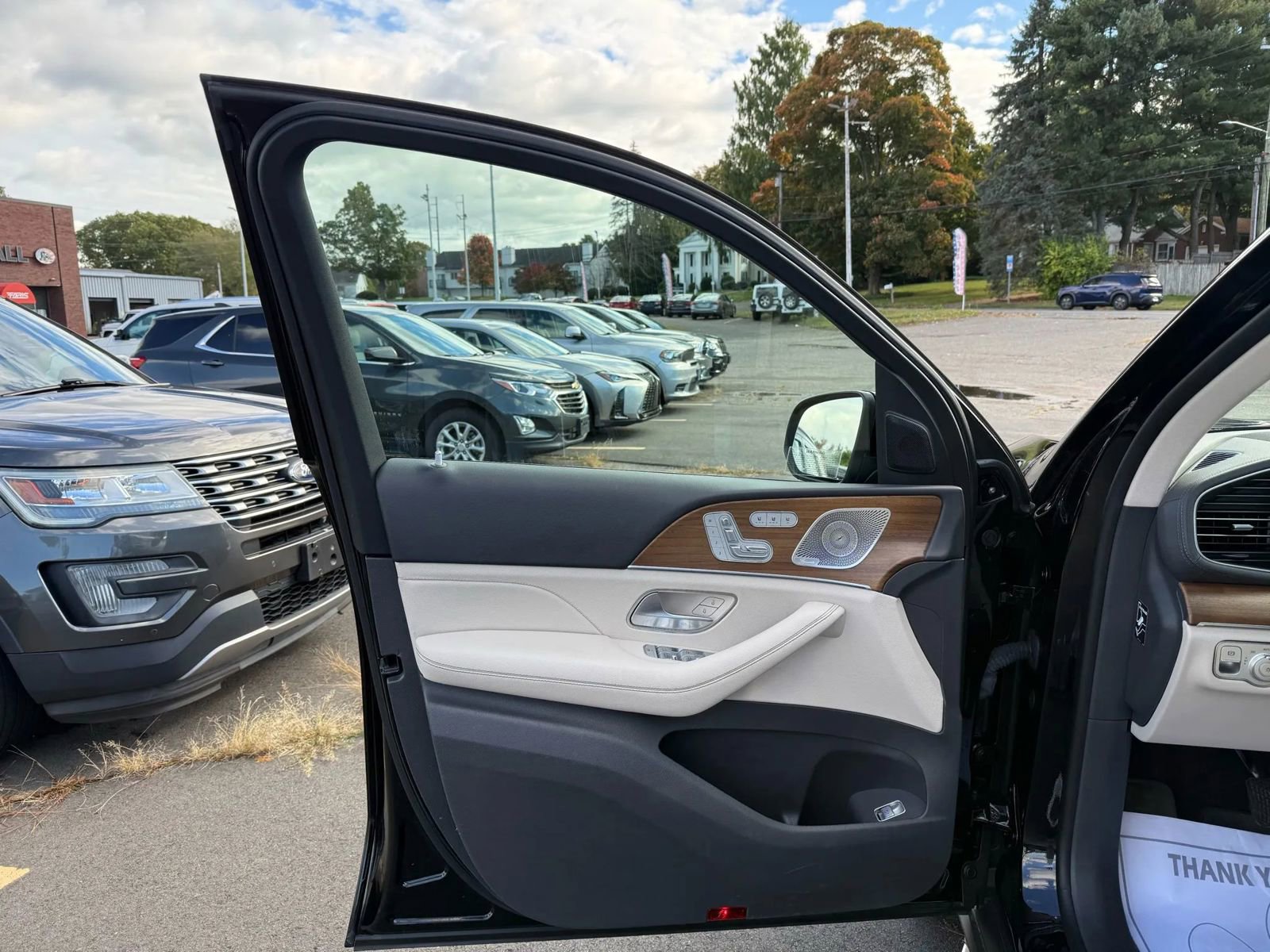 Used 2020 Mercedes-Benz GLS 450 4MATIC image 9