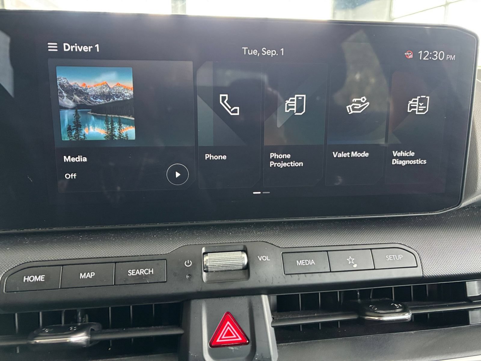 Used 2025 Kia K4 FWD image 19