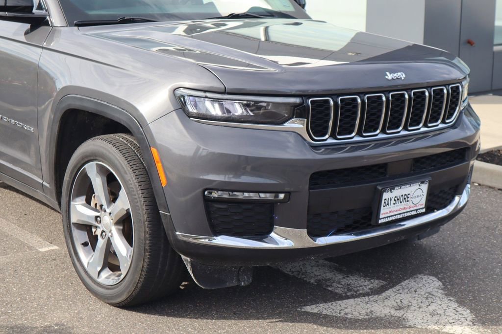 Used 2022 Jeep Grand Cherokee L Limited AWD/4WD image 4