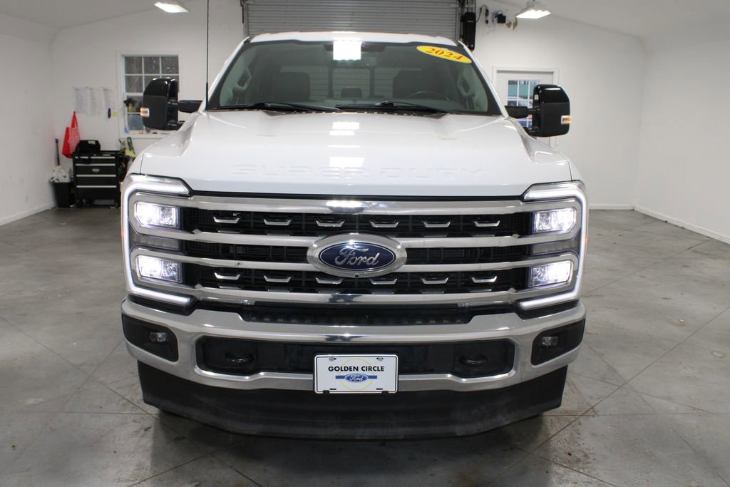 Used 2024 Ford F250 Lariat image 3