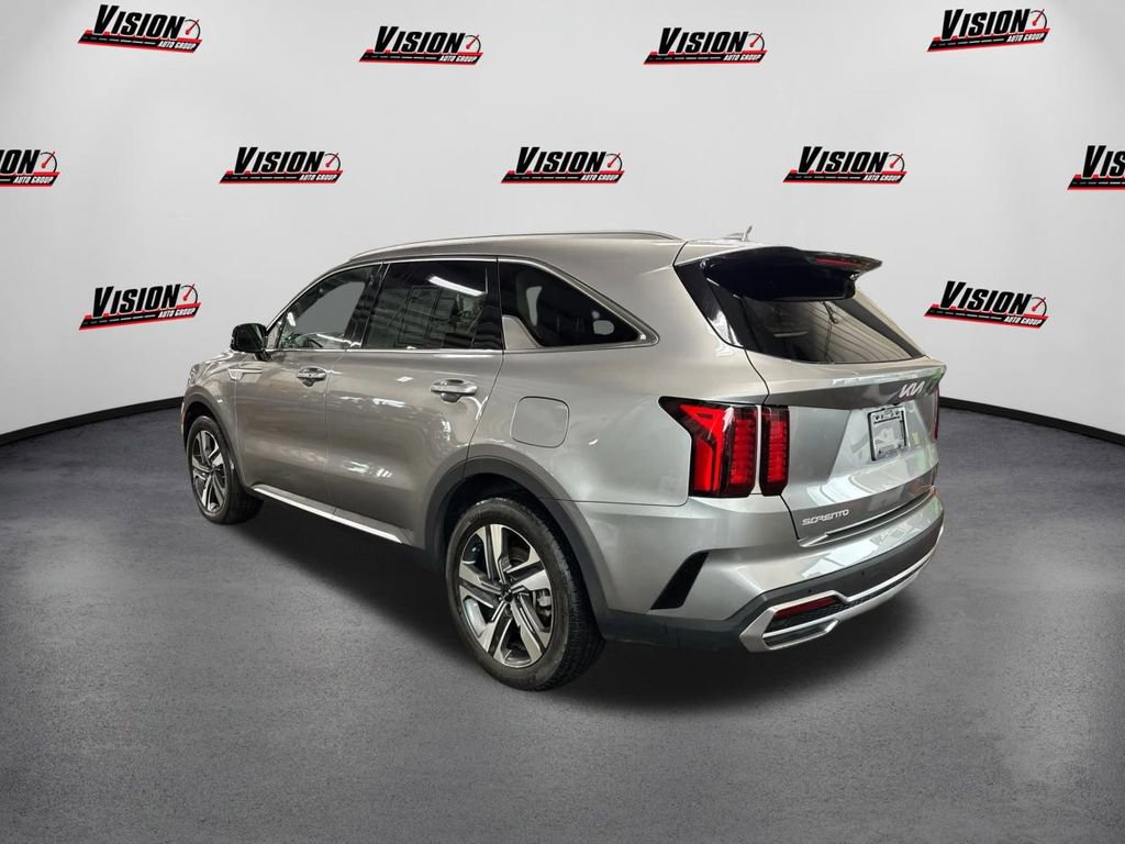 Certified 2023 Kia Sorento EX image 7