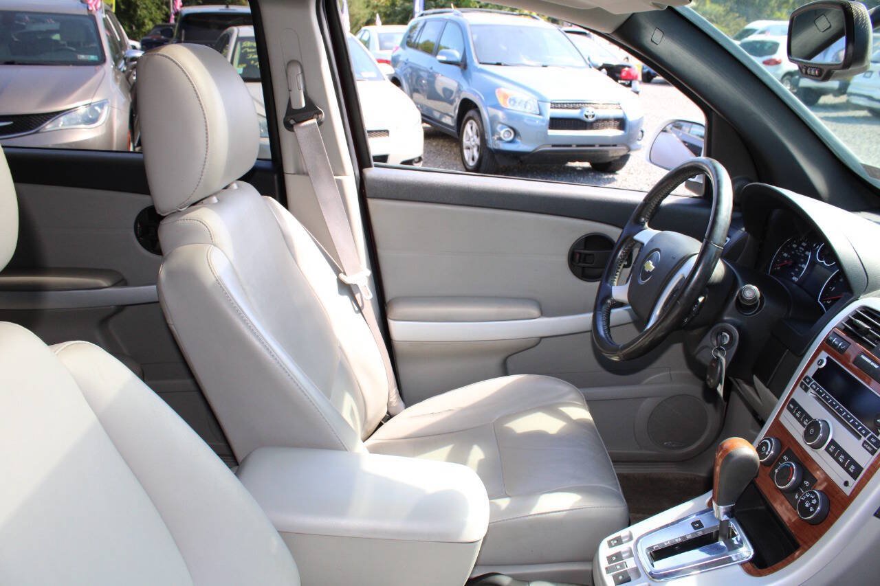 Used 2009 Chevrolet Equinox LT w/ LT Preferred Equipment Group FWD image 11