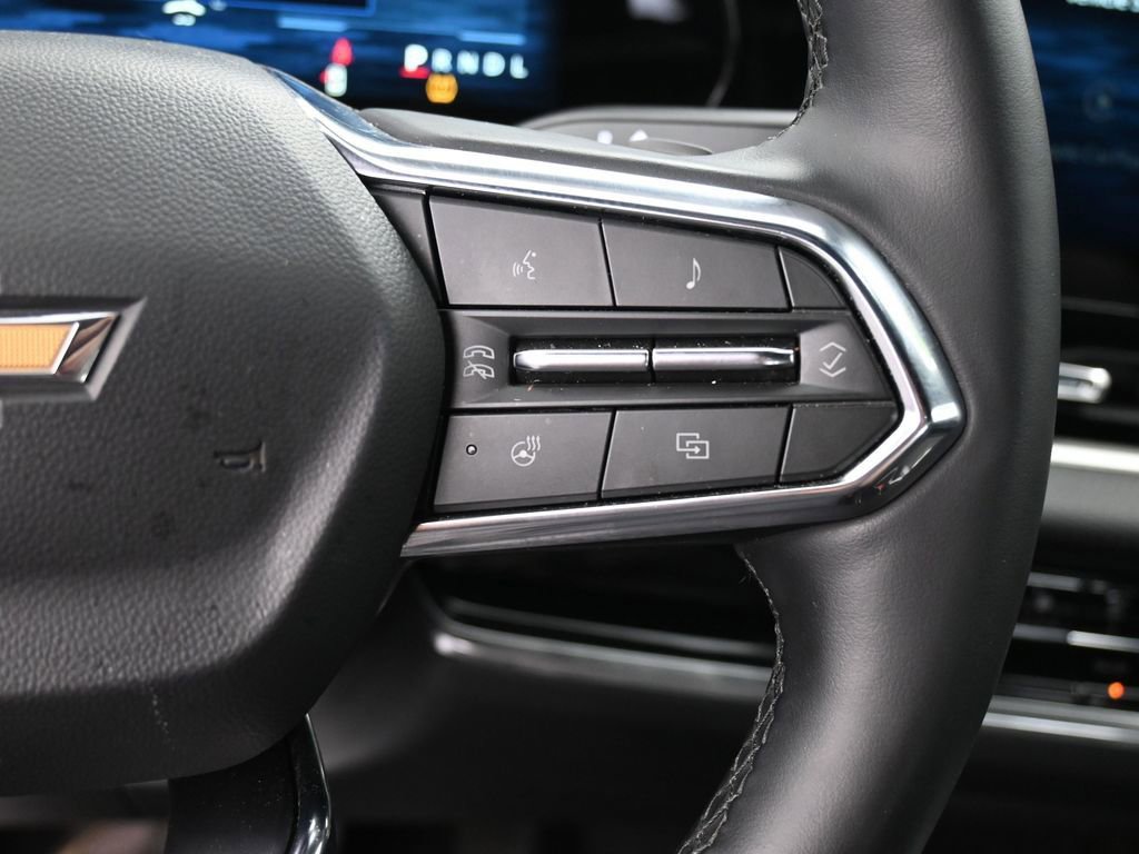Used 2025 Chevrolet Equinox LT AWD/4WD image 38