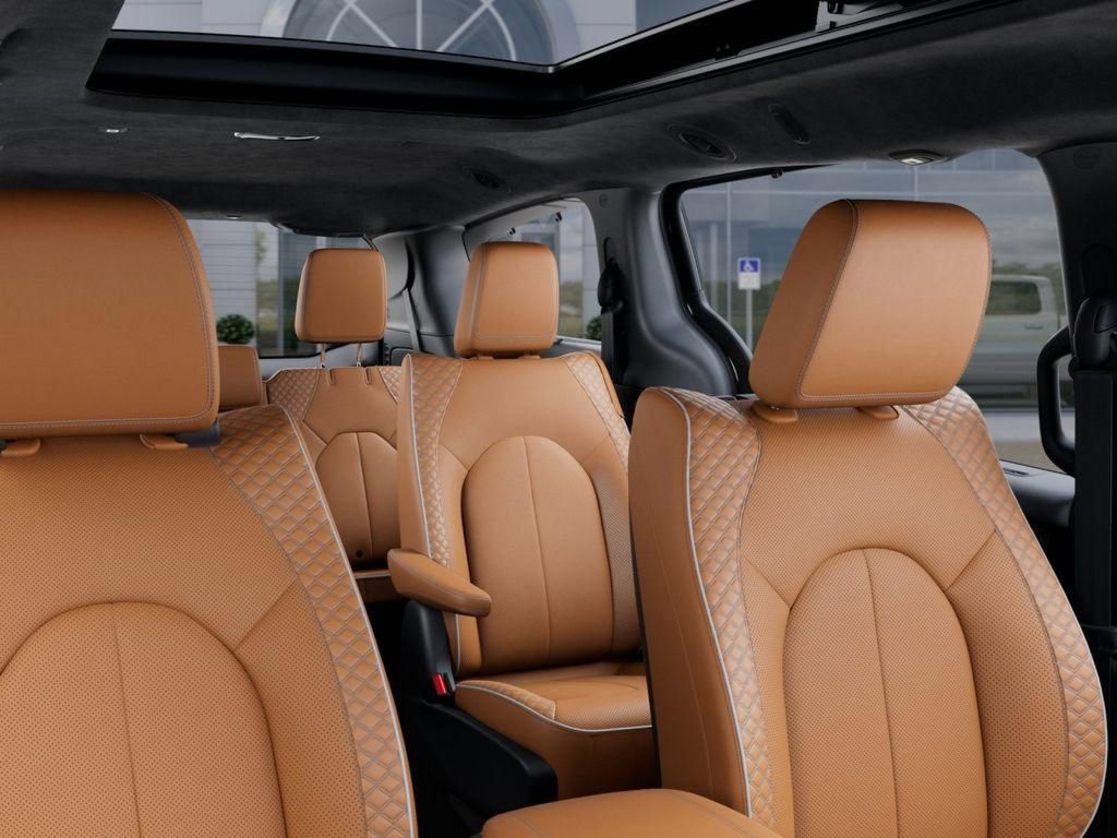 New 2026 Chrysler Pacifica Pinnacle AWD/4WD image 26