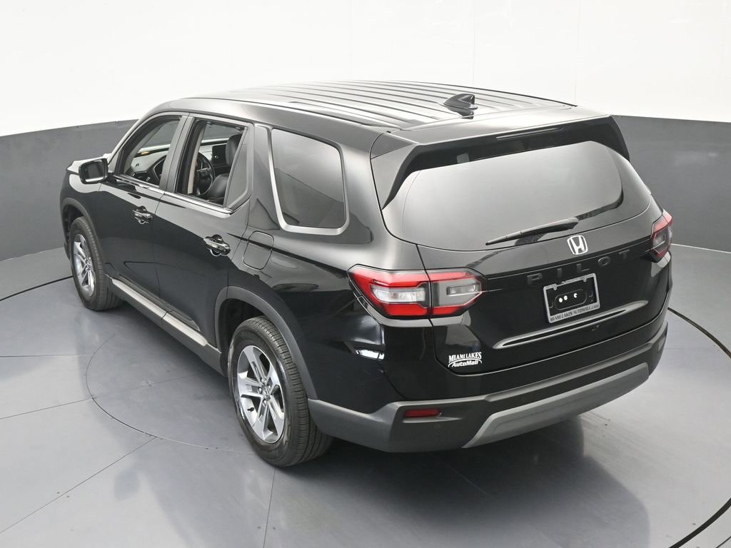 Used 2025 Honda Pilot EX-L image 51