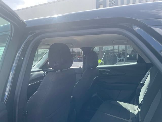 Used 2021 Chevrolet TrailBlazer LS FWD image 13