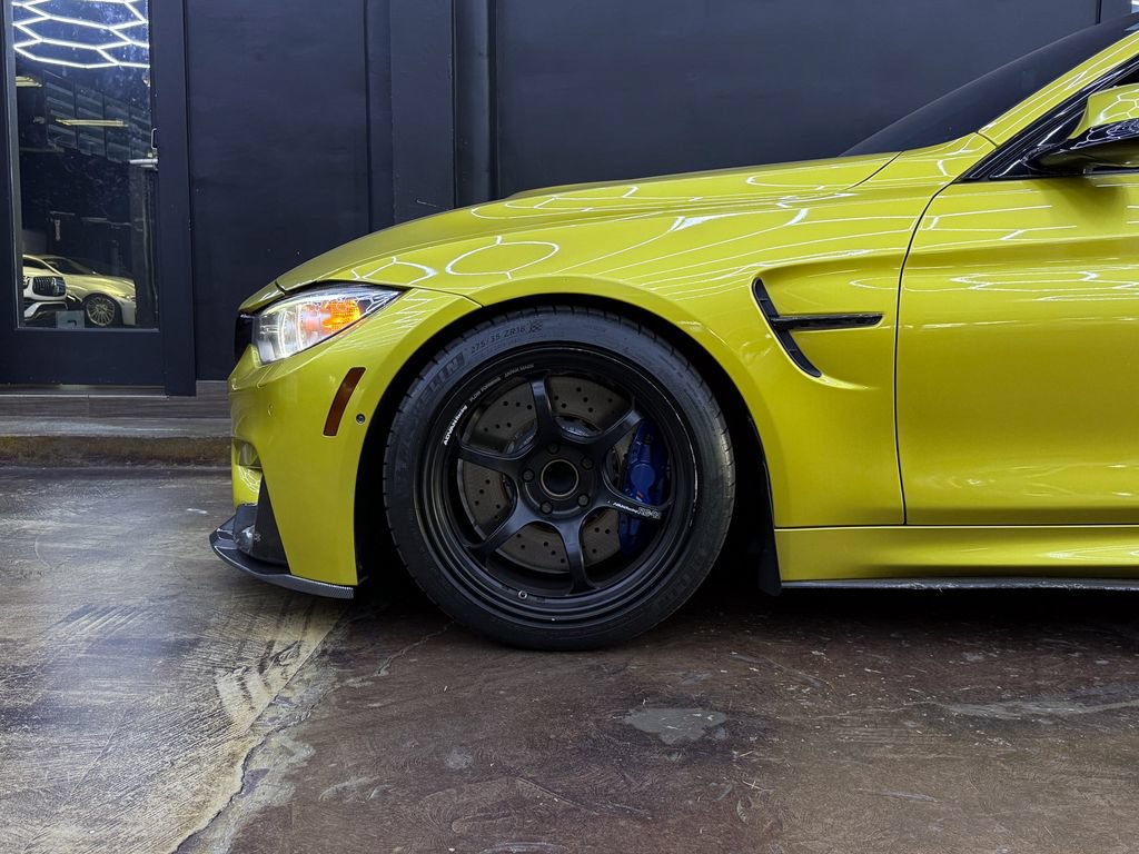 Used 2015 BMW M4 Coupe RWD image 4