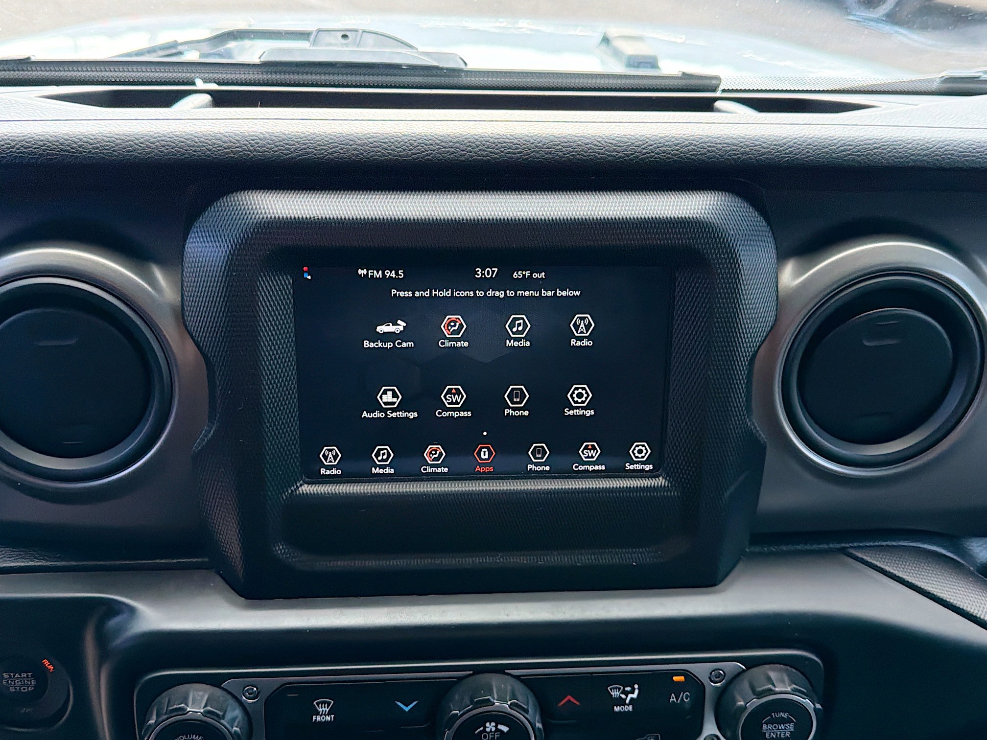 Used 2022 Jeep Gladiator Sport image 29