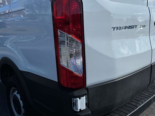 Used 2023 Ford Transit 250 Medium Roof image 23