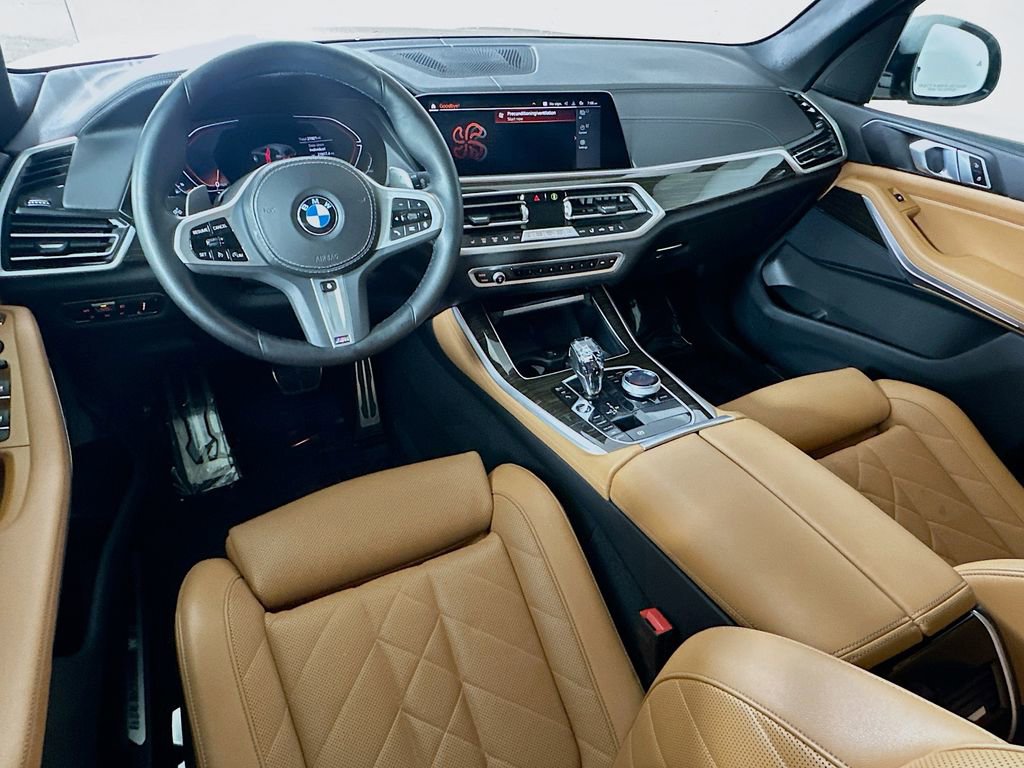 Used 2023 BMW X5 xDrive40i w/ M Sport Package image 15