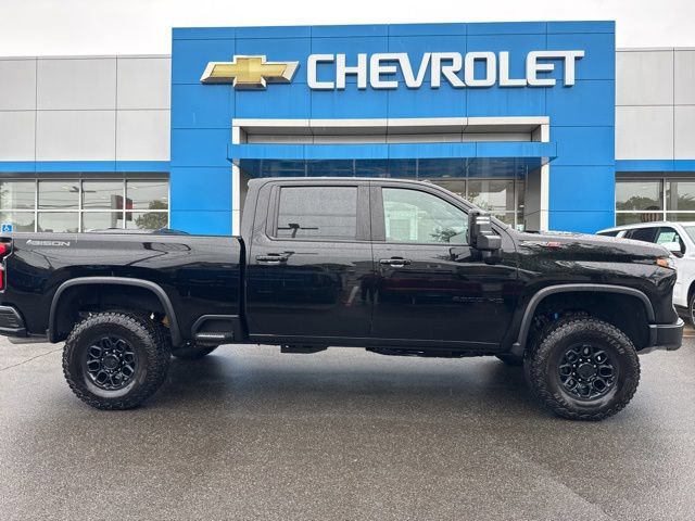 Used 2025 Chevrolet Silverado 2500 ZR2 w/ ZR2 Bison Edition AWD/4WD image 5