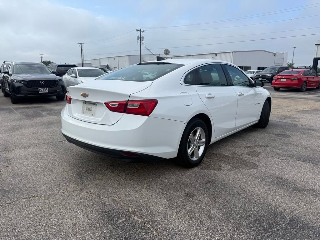 Used 2020 Chevrolet Malibu LS image 3
